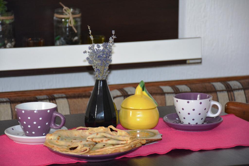 Cozy Downtown Apartment Belgrado Buitenkant foto
