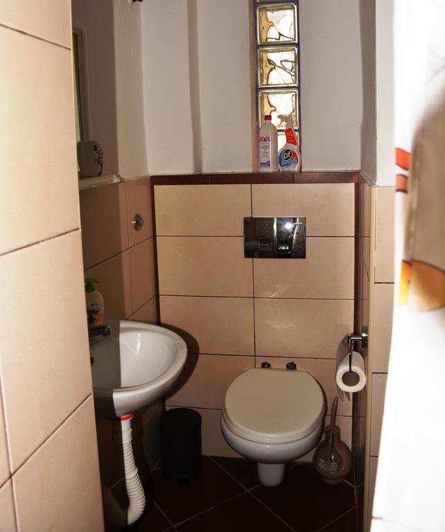 Cozy Downtown Apartment Belgrado Buitenkant foto
