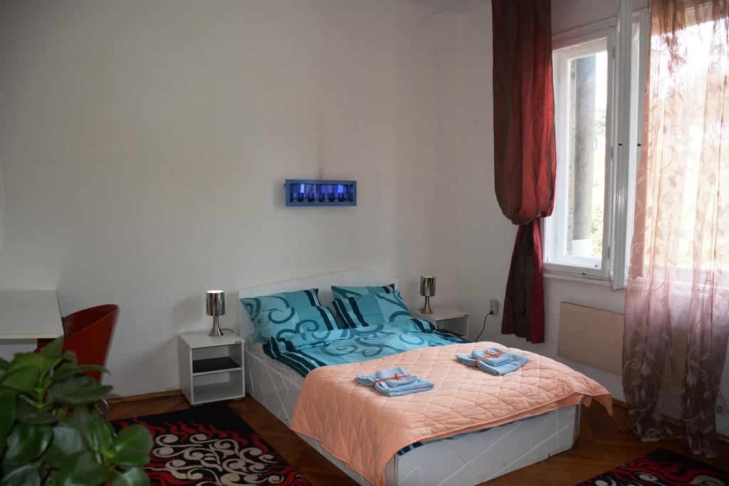 Cozy Downtown Apartment Belgrado Buitenkant foto